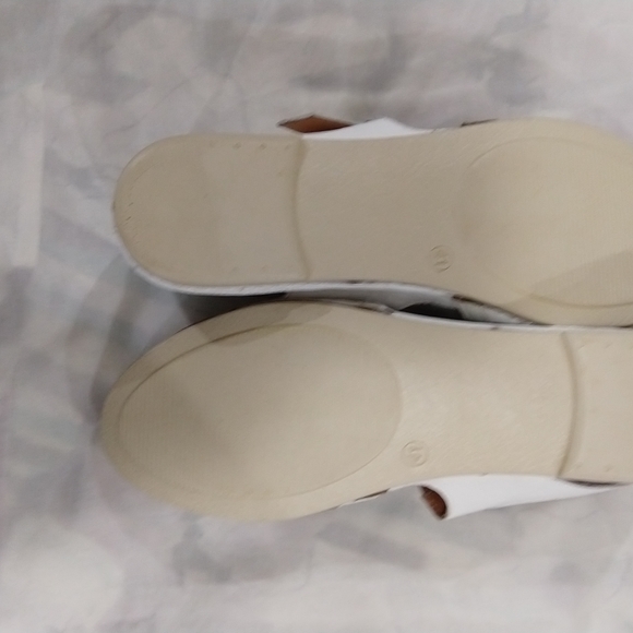 Spring Step flat sandals - Picture 3 of 4